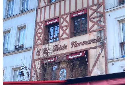 copy of Private tour: Unique walking tour through Paris' criminal past